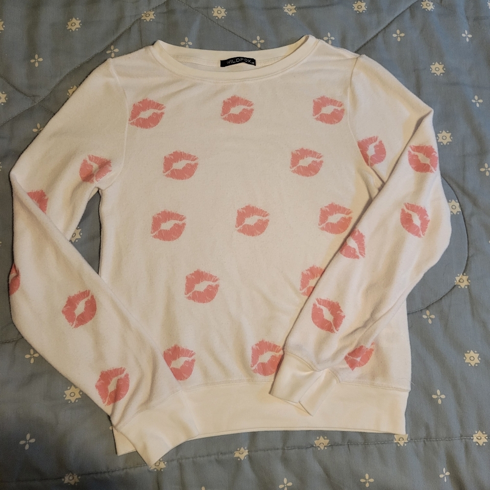 Wildfox Lips pullover over